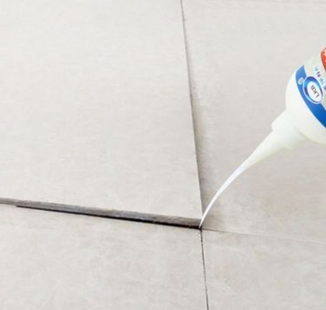 资中瓷砖空鼓维修公司分享卫生间瓷砖脱落的原因可能有以下几点